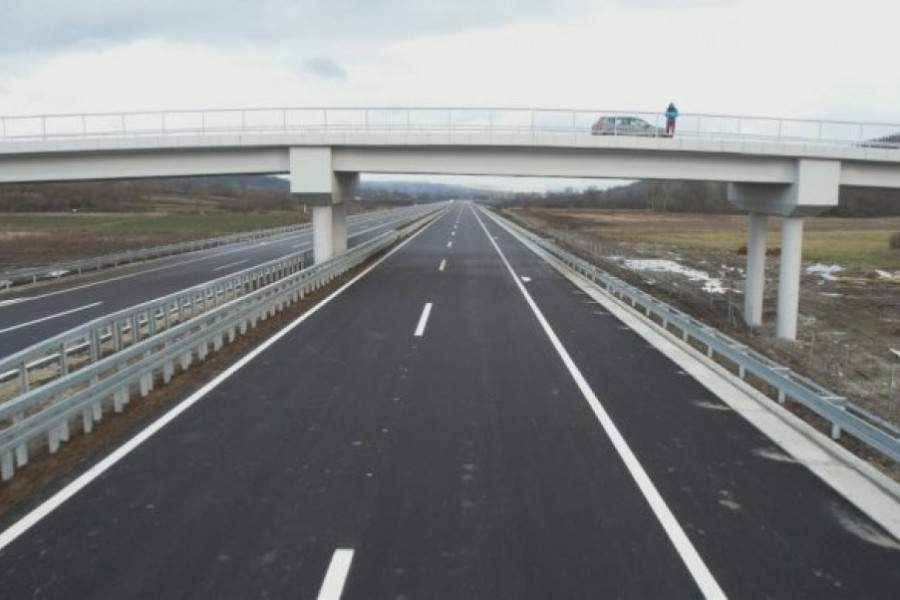 Vozači oprez ako se nađete na autoputu Miloš Veliki: Zbog radova u smeru ka Beogradu saobraćaj se odvija jednom trakom