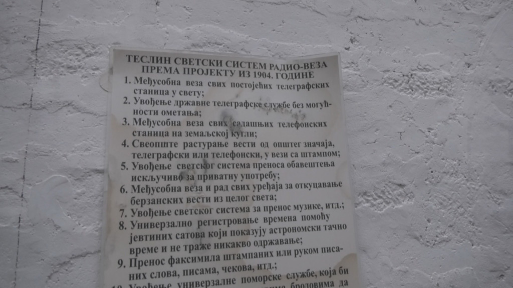 Bravar Slobodan je PANČEVAČKI TESLA: Fasciniran je likom i delom velikog naučnika, a svaki dan mu pali sveću