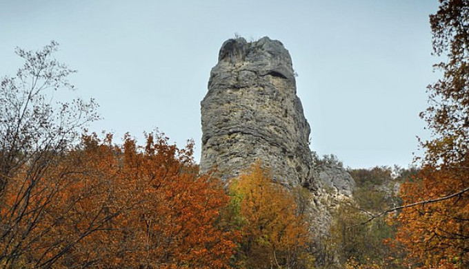 MISTERIOZNA PLANINA U BLIZINI BEOGRADA Ovde gromovi udaraju po vedrom danu, na njoj je otkriven keltski grad (FOTO)