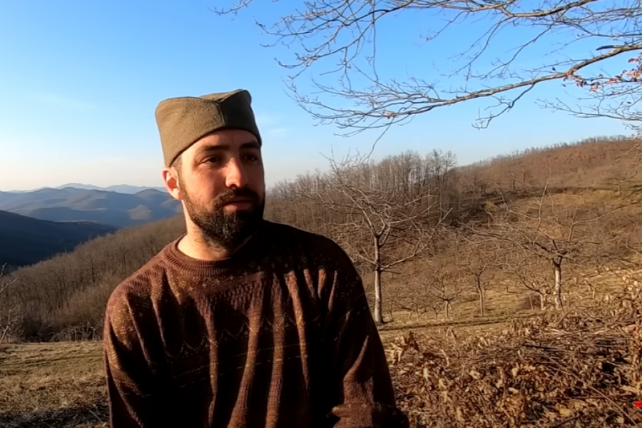 MLADI GORŠTAK IZ BEOGRADA Napustio grad da bi svoj život započeo u selu kod Kuršumlije na dedovini (VIDEO)