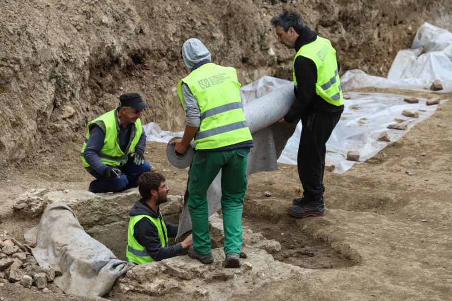 VELIKO OTKRIĆE Kod Skupštine Srbije pronađen deo rimskog vodovoda
