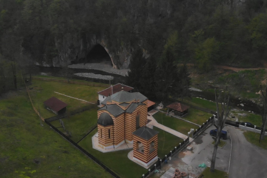 Na ovom mestu u srcu Srbije caruju slepi miševi: Ribnička pećina jedinstven dragulj prirode (FOTO)