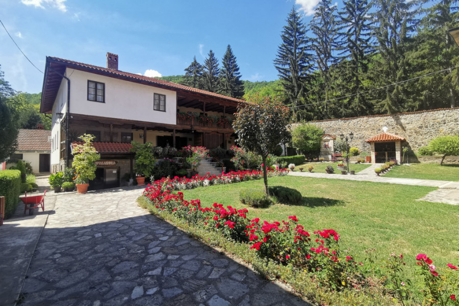 manastir Drača