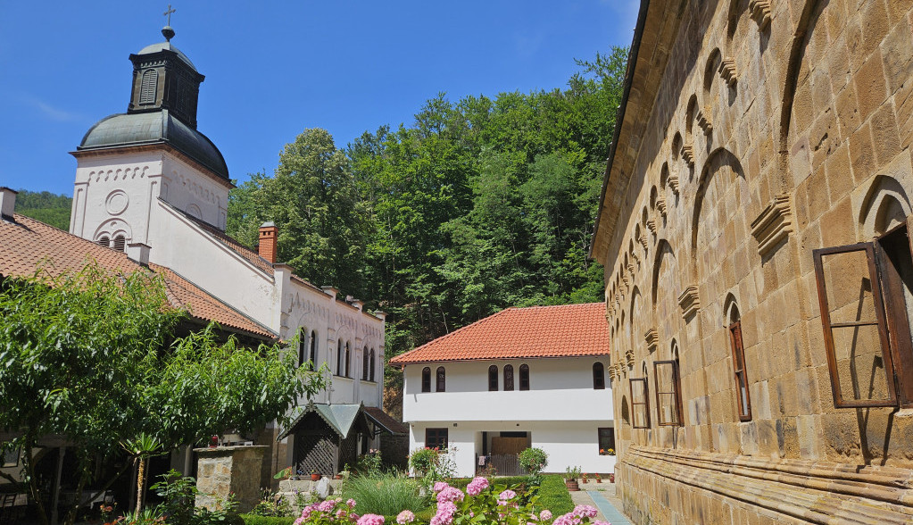 Manastir Vraćevšnica