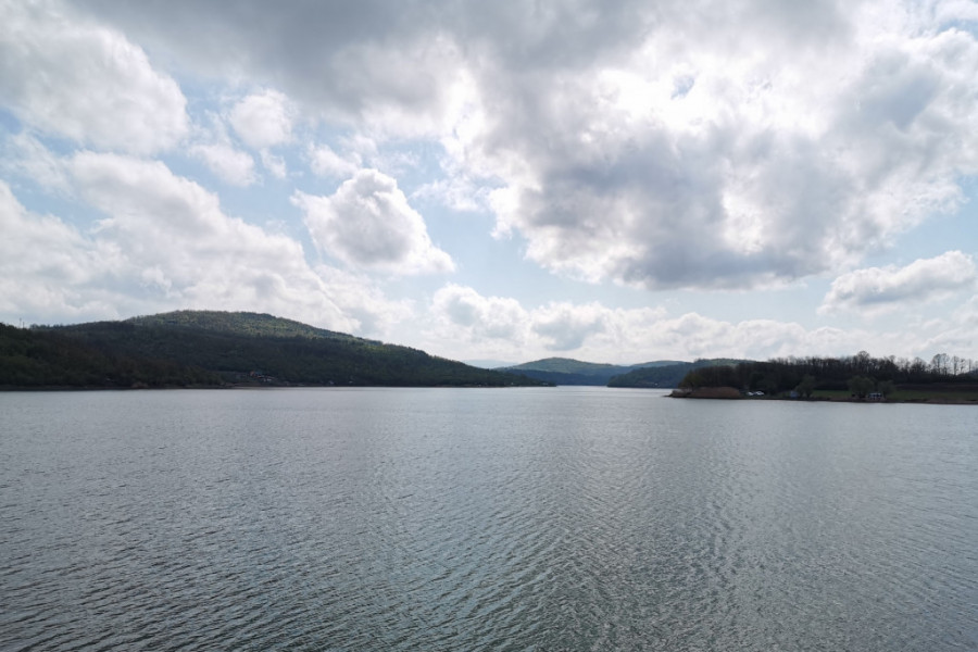 Gružansko jezero