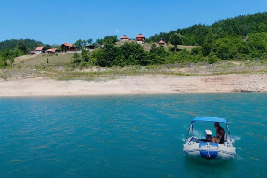 zaovinsko jezero