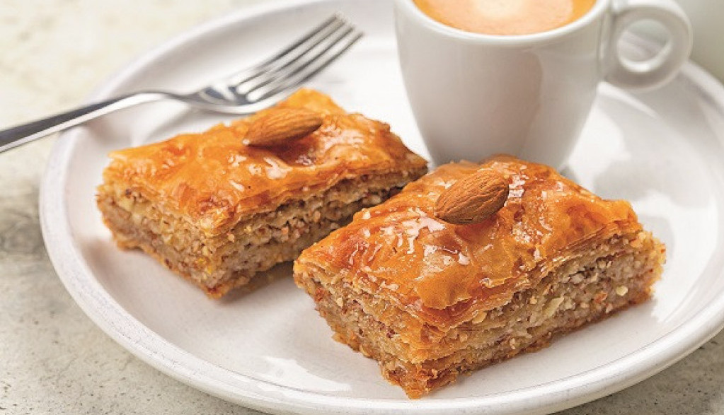 baklava sa mlekom