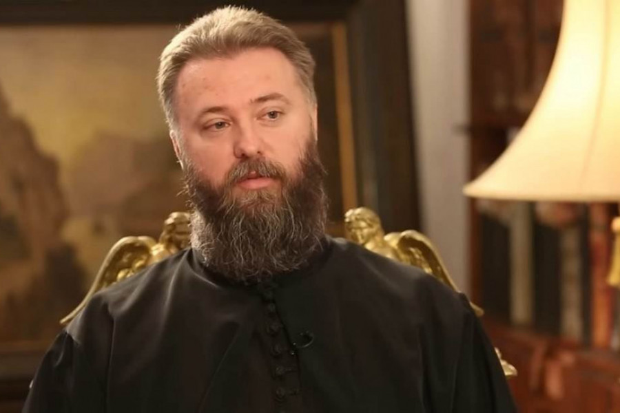 Otac Predrag Popović