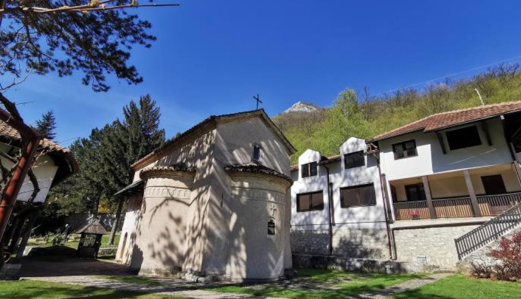 manastir nikolje