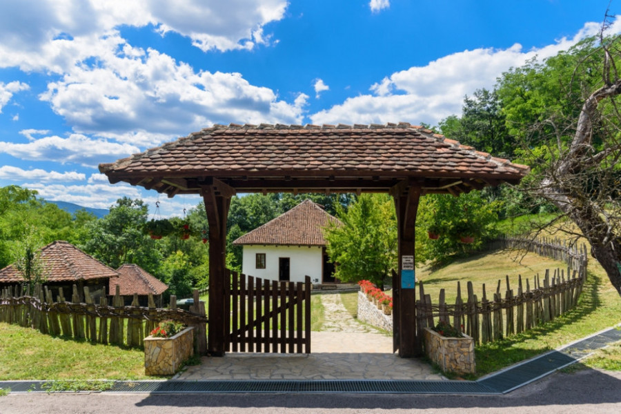 Strugarnik