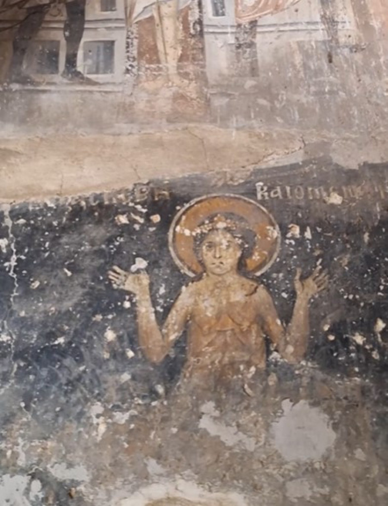 Sveta Petka golih grudi