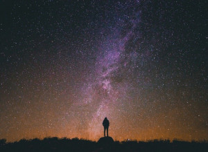 DANAS I SUTRA SU VELIKI PRAZNICI Kome se večeras otvori nebo, biće mu ispunjena želja!