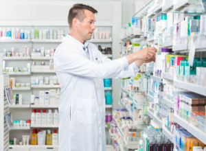 KOJE LEKOVE SRBI NAČEŠĆE KUPUJU? Svest o značaju prevencije raste, OVO sadrži svaka KUĆNA APOTEKA