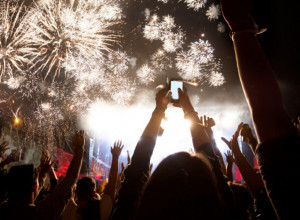 RITUALNI ZA PRIVLAČENJE ZDRAVLJA Tradicionalna narodna verovanja u novogodišnjoj noći koja se prenose sa kolena na koleno