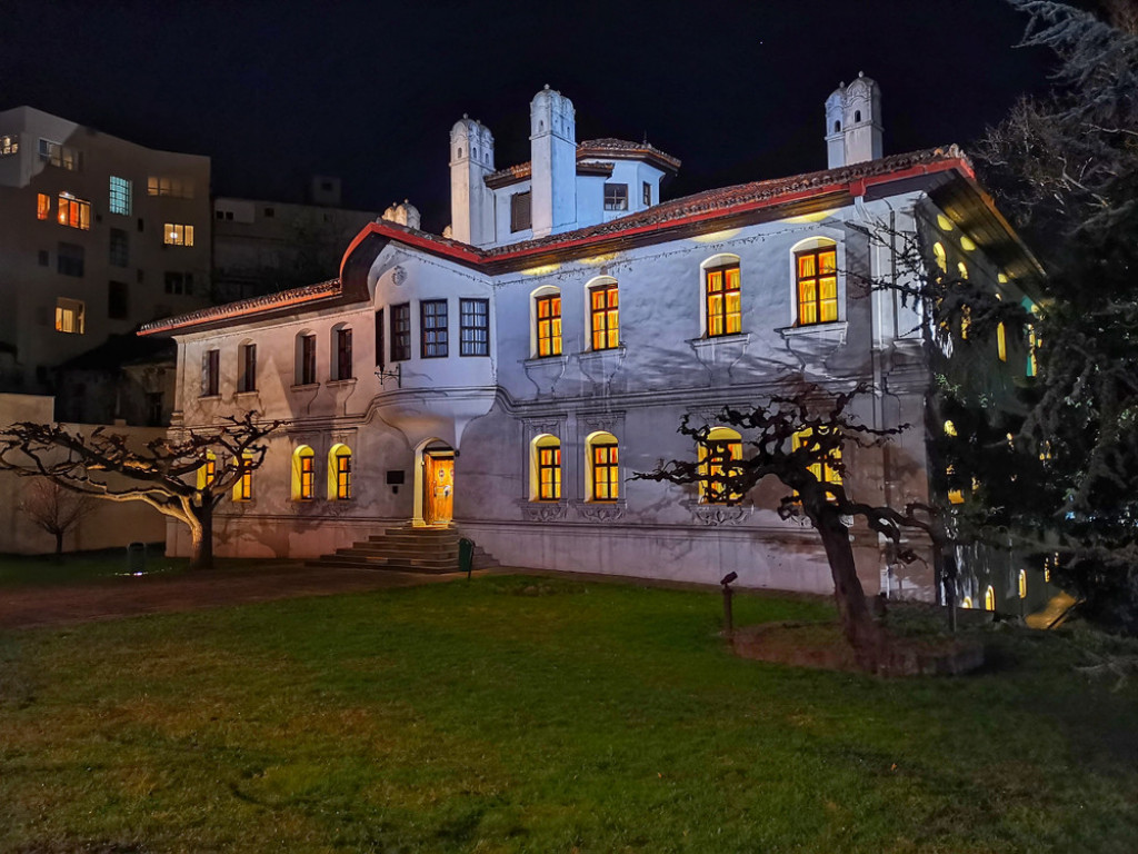 SPOJ ORIJENTALNOG I EVROPSKOG STILA Zbog opasnosti od Turaka Miloš Obrenović nije smeo da provodi vreme u ovom zdanju