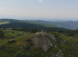 IME OVE PLANINE KRVAVIM SLOVIMA UPISANO U ISTORIJU  Vredni rodoljubi ne daju da to padne u zaborav, sami se organizovali i grade Memorijalni park