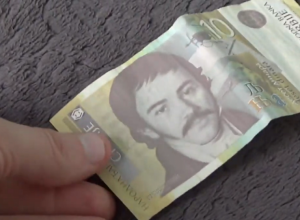 DOBRO PROVERITE, MOŽETE DOBRO DA ZARADITE Ako imate ovu novčanicu od 10 dinara, čeka vas od 3.000 do 8.000 evra