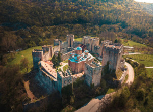 NEVEROVATNO ČUDO U SRPSKOM MANASTIRU Većinu fresaka Turci su oskrnavili, ali kada su stigli do ove desilo se ono čega su se najviše bojali!