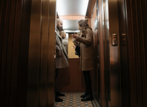 OVIH 6 PRAVILA BONTONA SE UVEK TREBA PRIDRŽAVATI Znate li zašto muškarac treba da uđe u lift ili restoran pre dame?