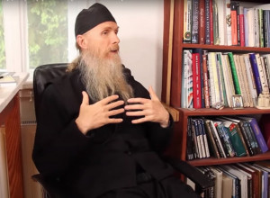 Zašto su nam ludnice sve punije, a deca površna i nevaspitana: Otac Arsenije sa Ostroga upozorava!