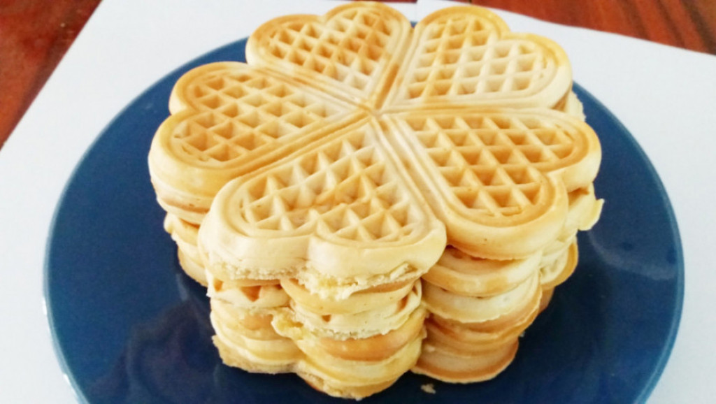 STARINSKI RECEPT ZA BAKIN KOLAČ Slatkiš koji svi obožavaju, lako se pravi, a svež je i do 10 dana