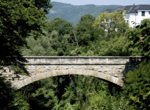 NAJVEĆI JEDNOLUČNI MOST NA BALKANU Za gradnju utrošeno 30.000 jaja (VIDEO)