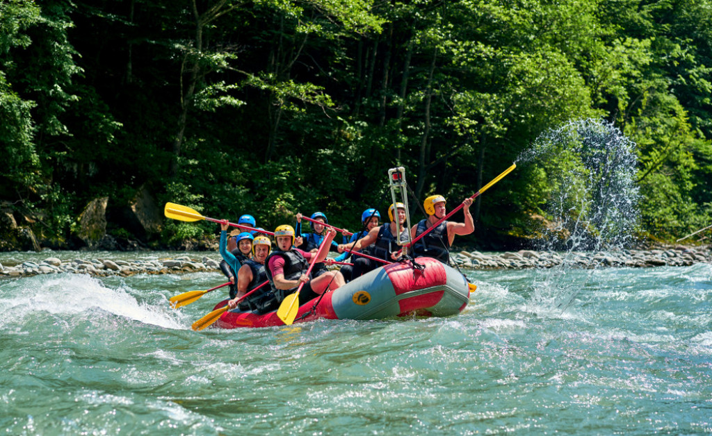 JEDINSTVENA AVANTURA Rafting Limom, dodir sa netaknutom prirodom i adrenalinsko uživanje