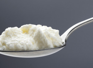 Na koji način kiselo mleko topi kilograme i zbog čega je još korisno