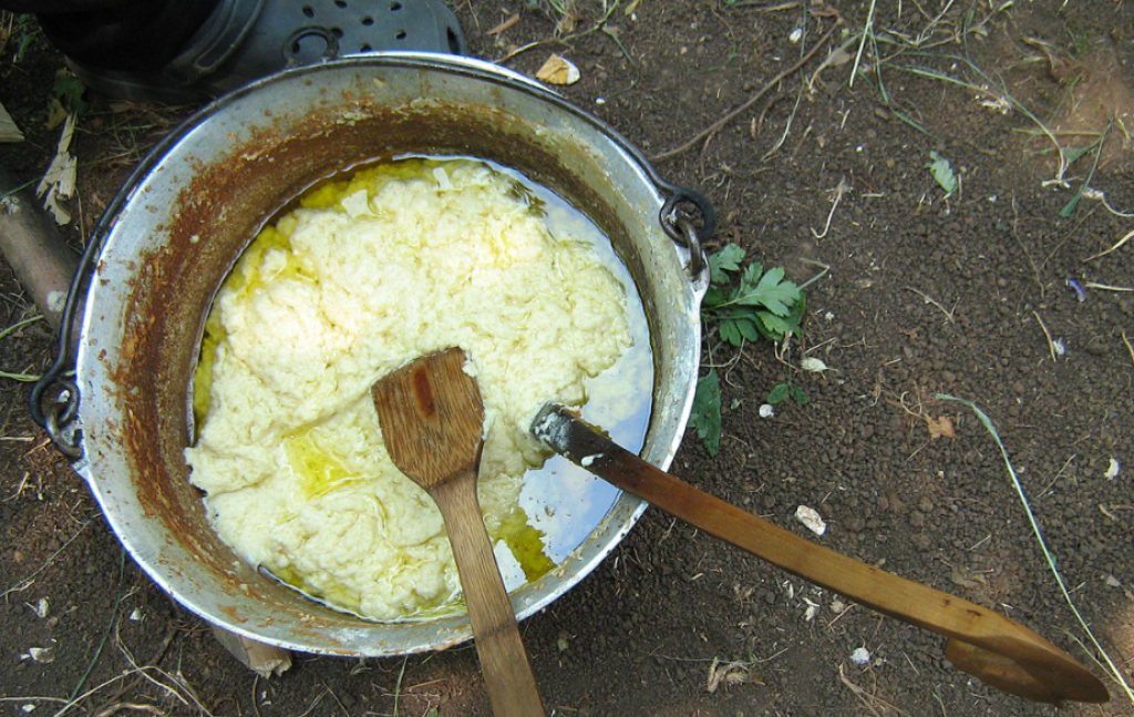 DA LI STE ČULI ZA BELMUŽ Tradicionalno pastirsko jelo sa istoka Srbije