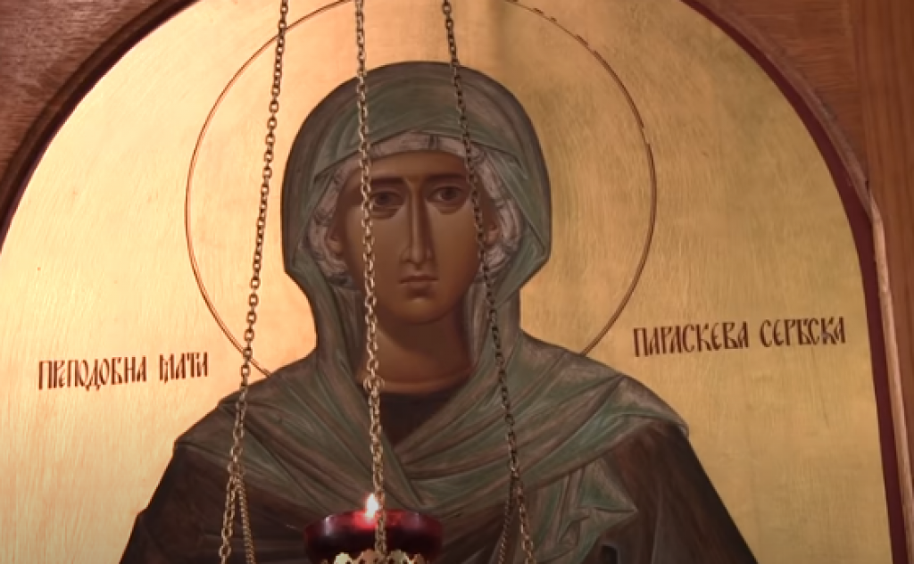 ČUDO U CRKVI SVETE PETKE: Sveće se same pale, kandila se sama klate, a krst je čudotvoran