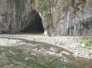 NA OVOM MESTU U SRBIJI CARUJU SLEPI MIŠEVI Šalitra iz njenih šupljina korišćena za pravljenje baruta u Prvom srpskom ustanku (FOTO)
