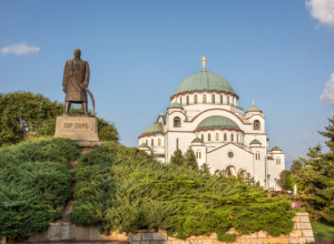 ODNEO POBEDU NAD "TRŽNIM CENTROM": Ovako je jedna arhitektonska ideja zamalo uništila plato ispred Hrama