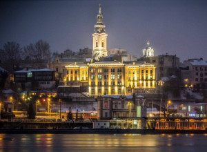 CRKVA POSVEĆENA ARHANĐELU MIHAJLU Ovde počivaju Miloš Obrenović, Vuk Karadžić, Dostije Obradović i mnogi drugi velikani