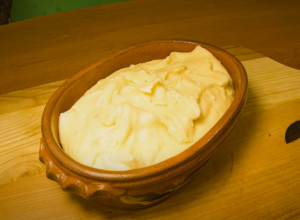 BELMUŽIJADA U SVRLJIGU Doprinela da se belmuž nađe na listi nematerijalnog kulturnog nasleđa Srbije