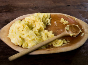 RECEPT ZA LJUBITELJE ČUVENOG SRPSKOG JELA  Napravite pastirski specijalitet koji se vekovima unazad priprema u domaćinstvima na Staroj planini