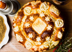 BRUKA POSLE SLAVE U LESKOVCU: Domaćini dobili poklon od ROĐAKA, a kad su otvorili KESU OSTALI BEZ TEKSTA! Zar nisu mogli nešto DRUGO?!