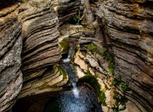 ČUDO PRIRODE na Staroj planini: Da li ste nekada videli ovaj kanjon? (FOTO)