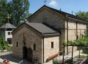 ZADUŽBINA KNEZA MILOŠA OBRENOVIĆA Nastanak svetinje vezuje se za krvavu legendu o epskom stradanju devojke Jelice