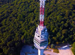 NA DANAŠNJI DAN U vazdušnim udarima NATO-a na SR Jugoslaviju srušen je telekomunikacioni Avalski toranj