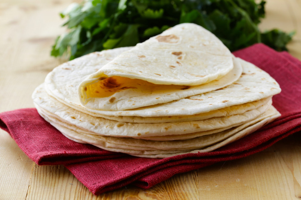 Napravite preukusne tortilje od samo 3 SASTOJKA: Brzo i lako do obroka za bilo koje doba dana