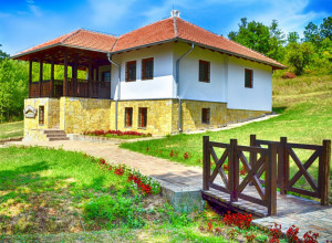 ISTIČE SE KAO VELIKA KULTURNA ATRAKCIJA Muzej voždu obuhvata prvobitno grobno mesto i veliki top iz vremena Prvog srpskog ustanka (VIDEO)