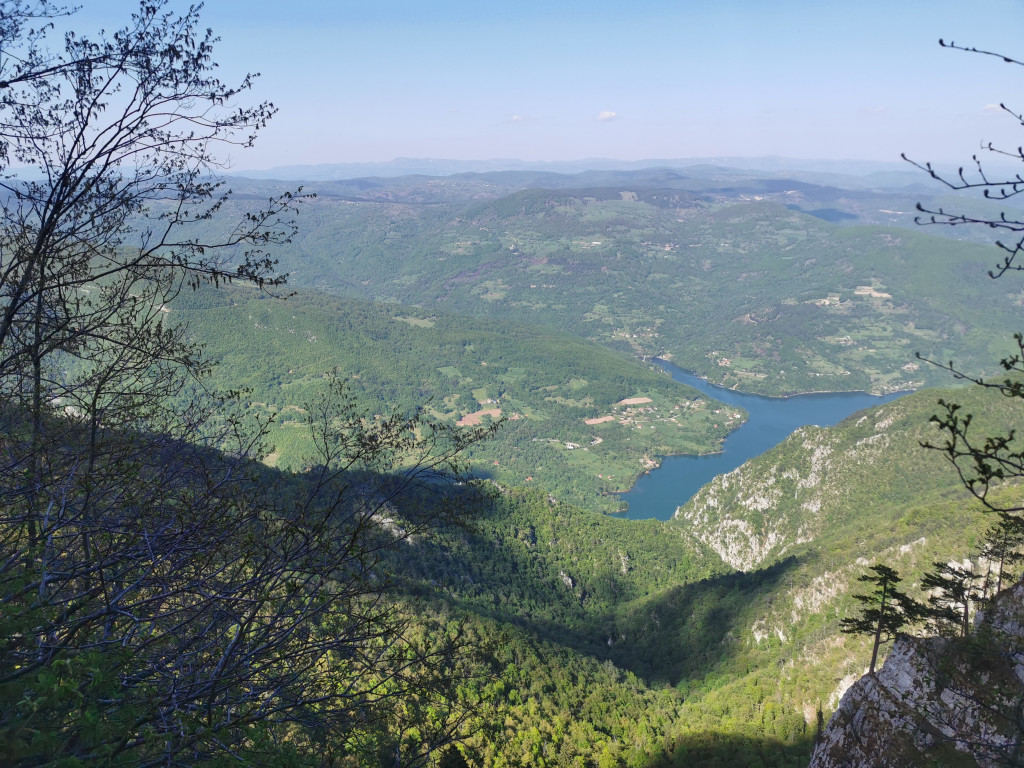 TARA NEĆE BITI "ZLATIBORIZOVANA" Maksimalno će se zaštititi zemljište i šume na srpskoj planinskoj lepotici, MOĆI ĆETE DA UČESTVUJETE