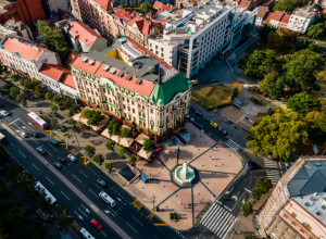 VAŽNE PROMENE ZBOG DANA PRIMIRJA Evo šta će i kako raditi u Beogradu tokom praznika, da li se menja gradski prevoz, kako se vrši naplata parkinga...