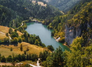 Idilično planinsko selo u Srbiji: Mesto gde bajka počinje i lepota o kojoj se priča VIDEO