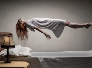 EGZORCIZAM, TEMA O KOJOJ SE KOD NAS MALO PRIČA Žene su češće žrtve demona, jer su radoznalije od muškaraca i obožavaju da zavire u budućnost (VIDEO)