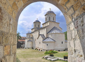 NEKI OD NAJLEPŠIH MANASTIRA U SRBIJI Njihova očuvanost svedoči o dostignućima civilizacije u regiji (FOTO) (VIDEO)
