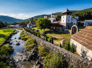 JEDNA OD NAJVEĆIH SRPSKIH SVETINJA U njemu se nalazi najpoznatija freska na svetu, ali i čudotvorni izvor za koji se vezuju neverovatne priče!