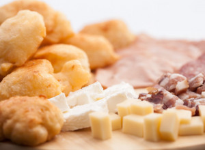 STARI SRPSKI RECEPT ZA MAFIŠE Slani ili slatki obrok gotov za 10 minuta, testo je univerzalno! (FOTO)