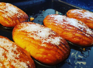 STARINSKI RECEPT ZA TATLIJE SA TAČNIM MERAMA Posno i slasno, a ukusom podsećaju na urmašice ili baklavu (VIDEO)