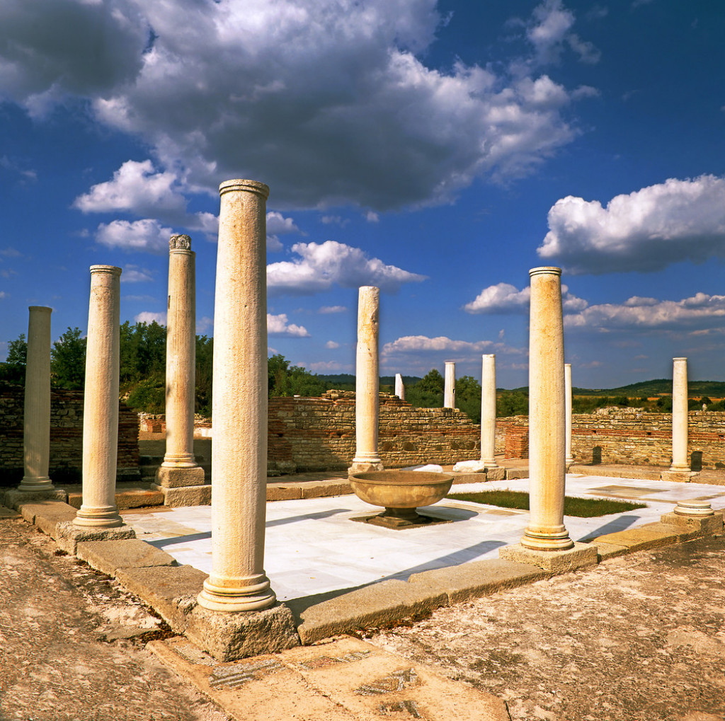 ARHEOLOŠKI BISERI SRBIJE Skrivena blaga van glavnih turističkih ruta